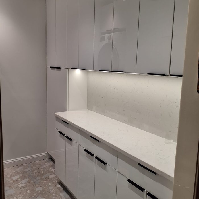 White gloss pantry by CABINX